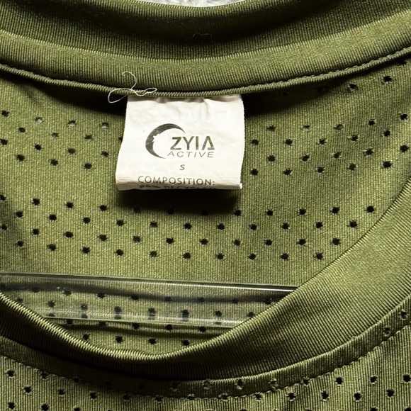 EUC Zyia Olive Green Chill Muscle Tank sz S - Picture 3 of 4